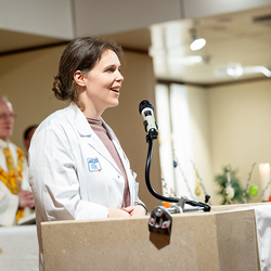 Weihe Altarbild AKH / Erzdiözese Wien/ Schönlaub, Stephan Schönlaub