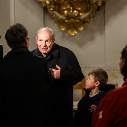 Friedenslicht in Wien angekommen / Erzdiözese Wien/ Schönlaub, Stephan Schönlaub