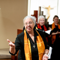 Weihe Altarbild AKH / Erzdiözese Wien/ Schönlaub, Stephan Schönlaub