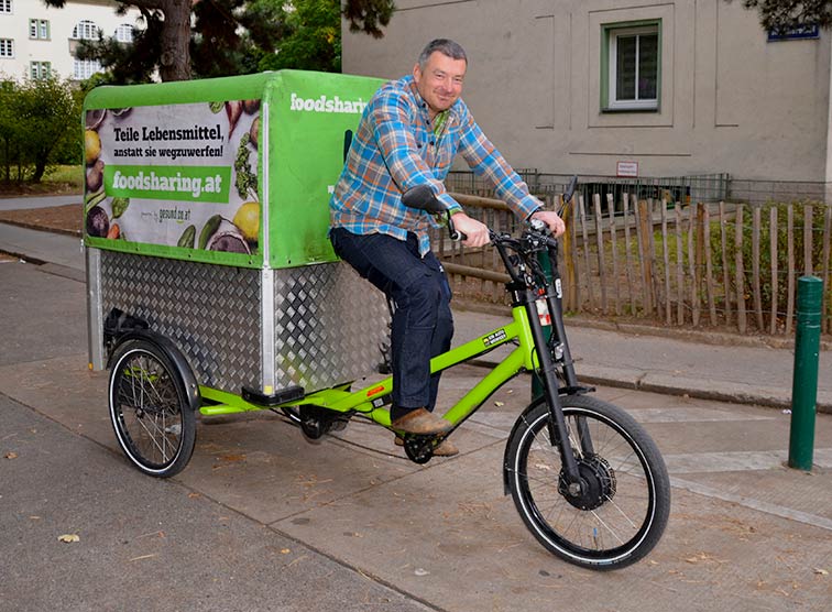 Walter Albrecht rettet Lenbensmittel